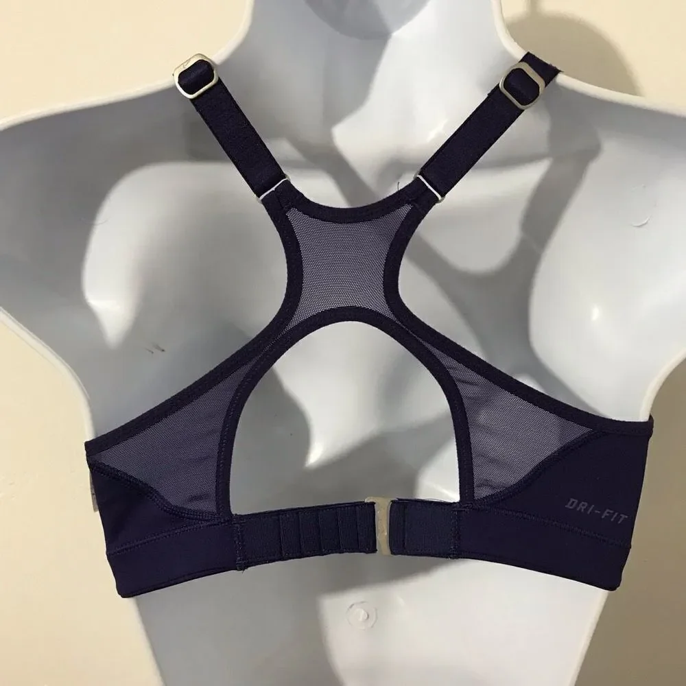 Nike purple sports bra size M.   A362